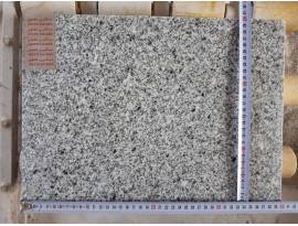 گرانیت مروارید مشهد درجه 1 ابعاد30cm*40cm